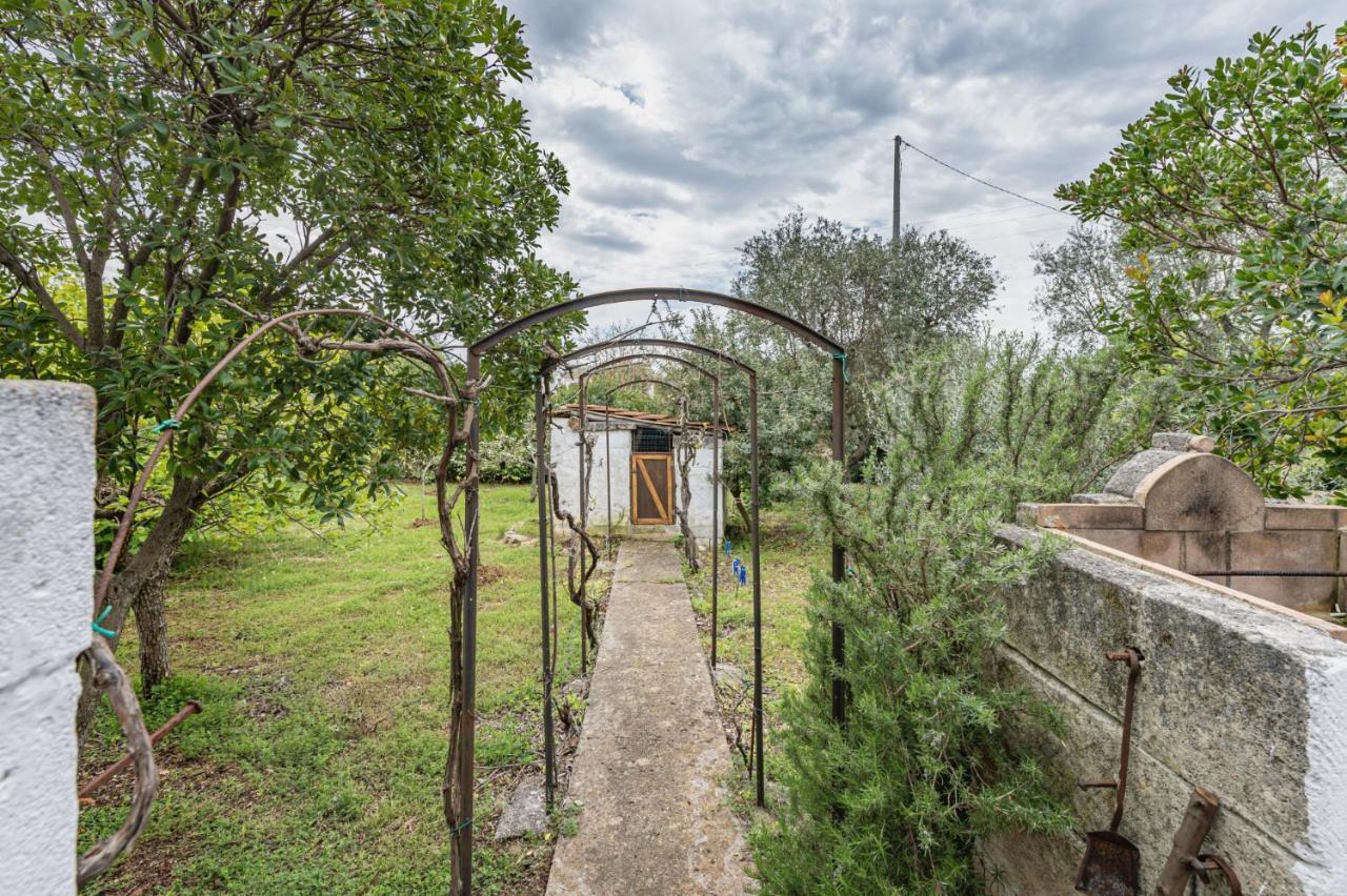 Trullo Saraceno By Rentbeat Villa Ostuni Exterior photo
